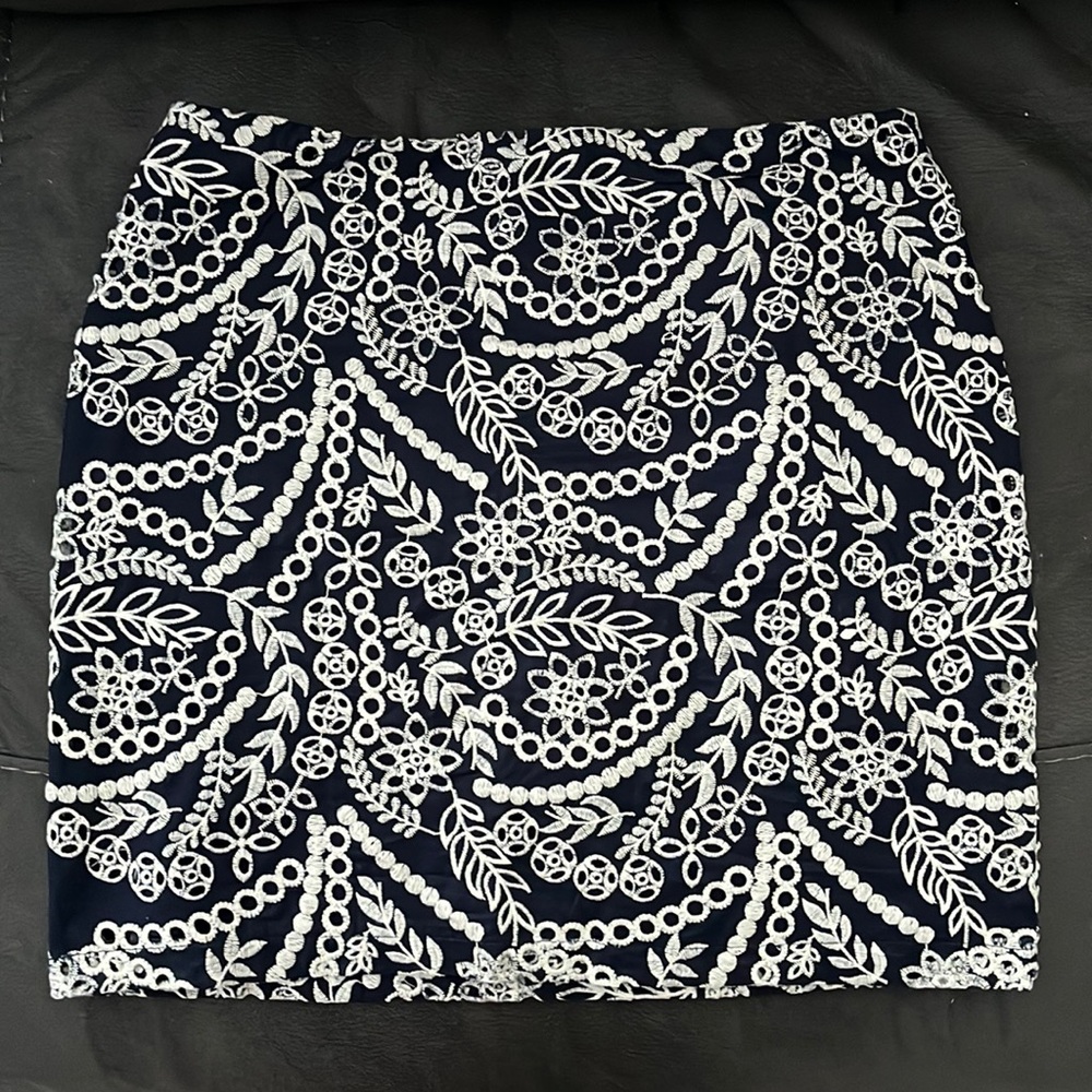 Navy and white skirt - NWT